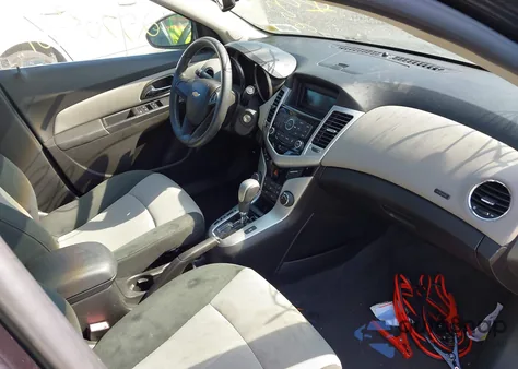 2011 Chevrolet Cruze Ls z USA, uszkodzony, nr VIN 1G1PC5SH9B7264133